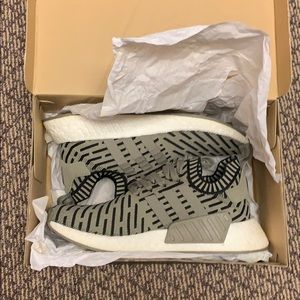 Adidas NMD R2 PK Olive Black